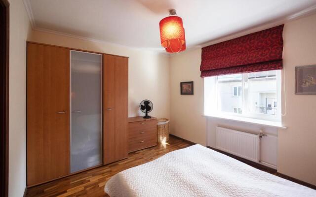 Revalia T1 One-Bedroom Apartment