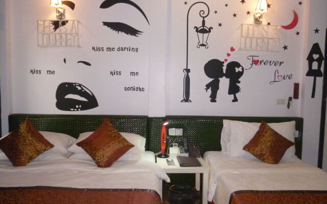 White Rabbit Hostel Siem Reap