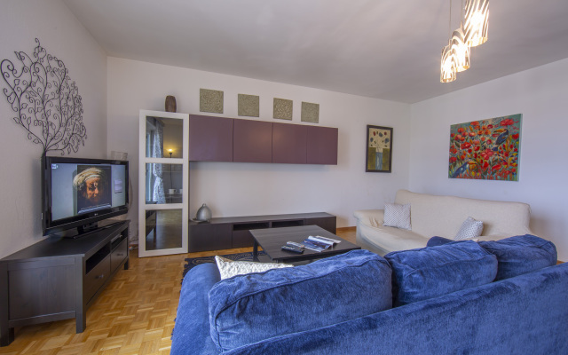Santiago Home