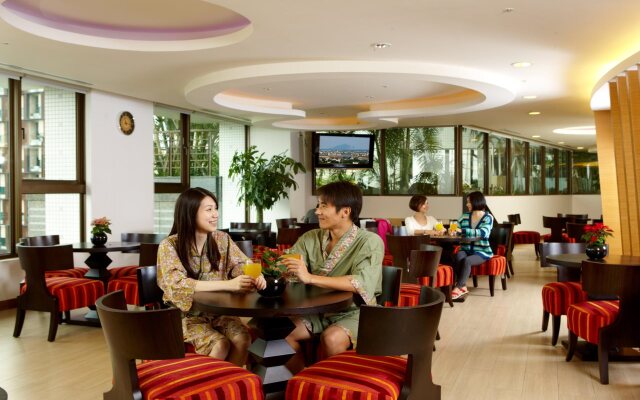 Evergreen Resort Hotel (Jiaosi)