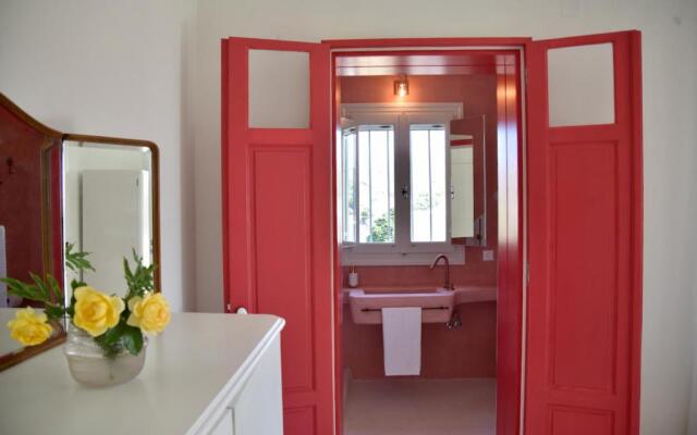 Elefthia Syros Junior Suite
