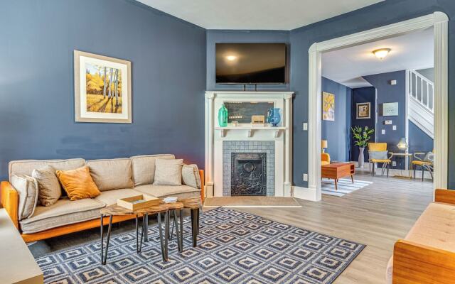 Pet-friendly Indianapolis Home Near Mile Square!