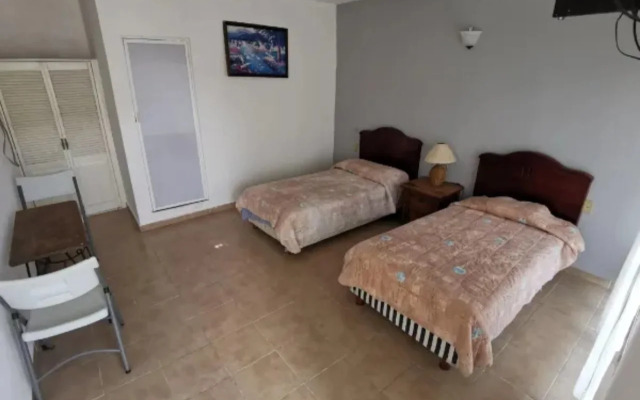 OYO Hotel Cedros & Spa