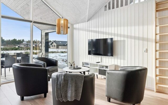 Spacious Retreat Near Beach - By Traum Ferienwohnungen