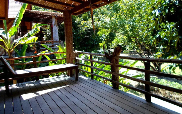 The Cliff and River Jungle Resort