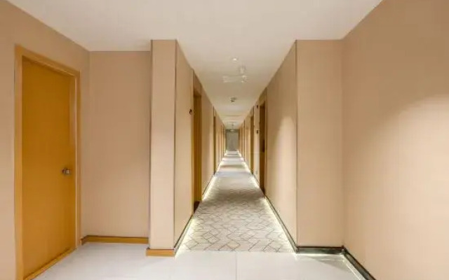 BoMu Hotel (Shaoxing China Textile City Keqiao Ancient Town Branch)