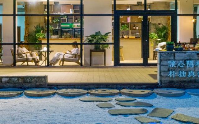 Yinzhuo life Meisu(Weizhou Islan Shell Beach store）