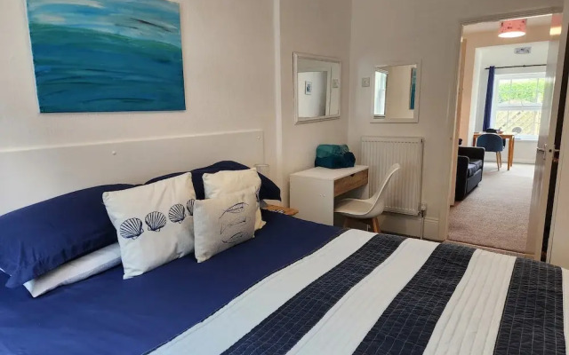 Rose Court Holiday Apartments