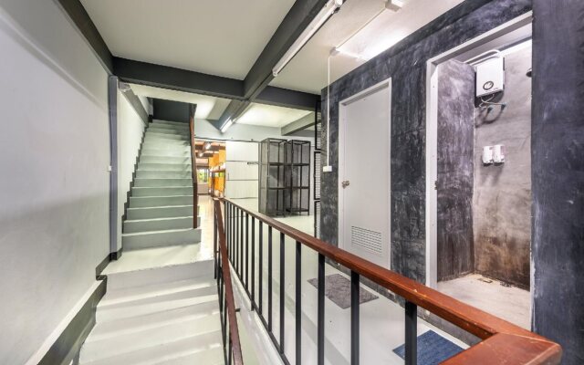 OYO 823 Oliver’s Hostel