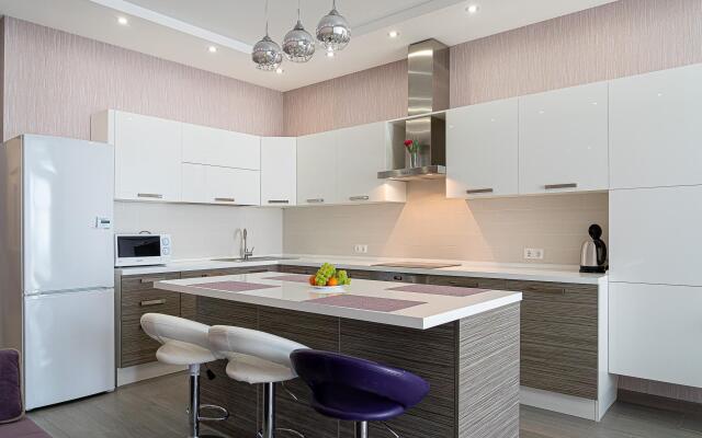 Sotis Galaxy on Gagrinskaya Street