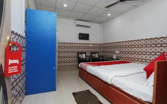 Varsha Resort By OYO Rooms
