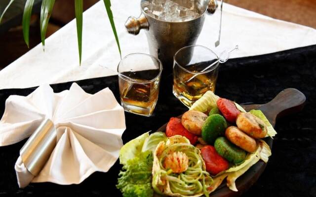 MB Greens Clarks Inn Moradabad