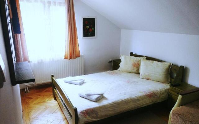 Bianca House