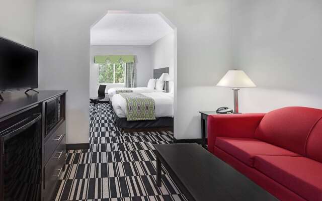 Holiday Inn Express and Suites Sulphur Springs by IHG