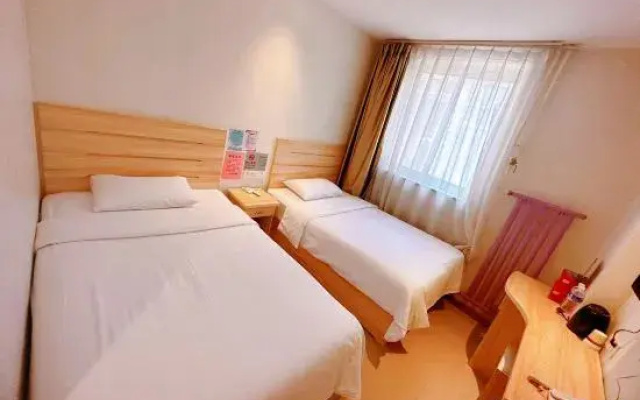 Rui Baiyin Hotel