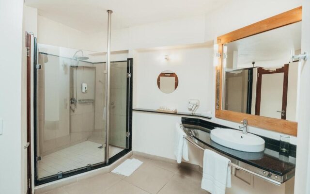 Tamarina Golf & Spa Boutique Hotel