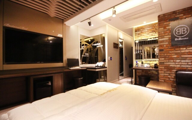 Sangju B&B Hotel