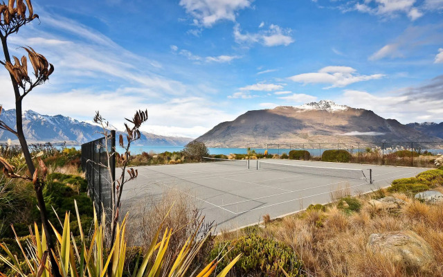 Platinum Queenstown Villas