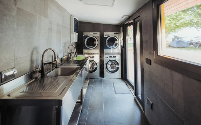 THE CAMP by Maggiore Suites