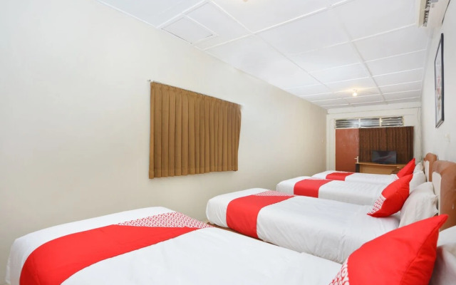 Oyo 743 Garden Guesthouse