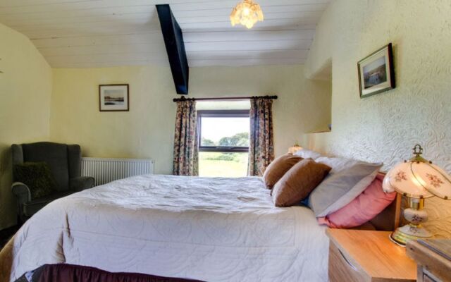 Llanfaglan House