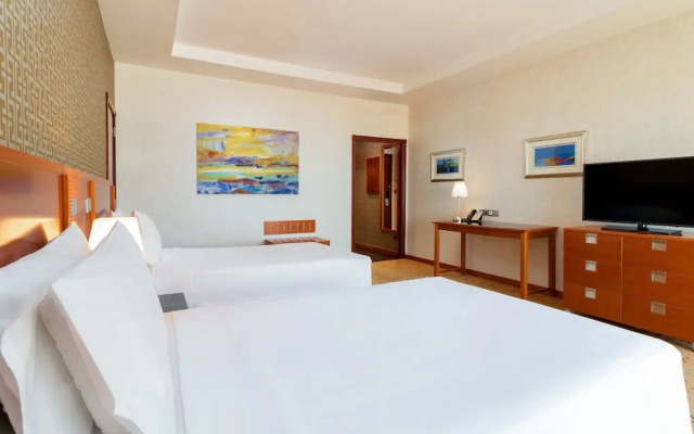 Holiday Inn Suites Kuwait by IHG
