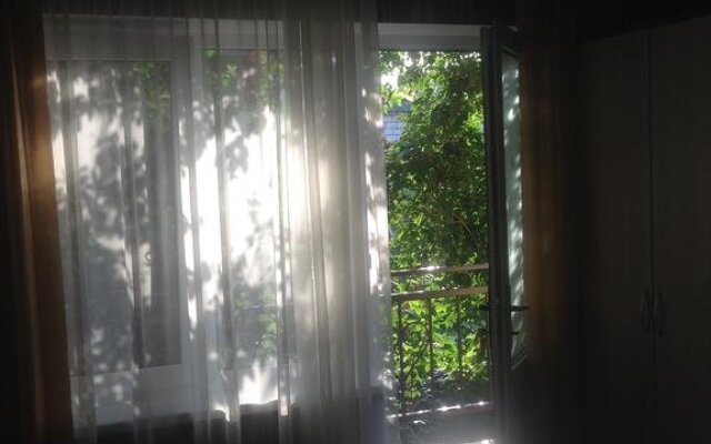 Guest House On Novorossiyskaya,110A