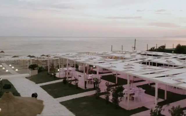 Rena Resort