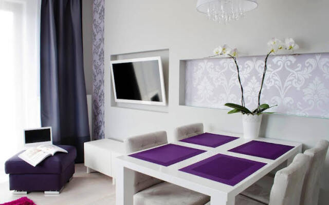 Sunny Stay Apartment