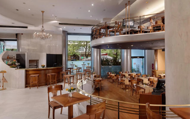 Titania Hotel