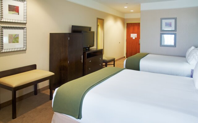 Holiday Inn Express Hotel & Suites Galveston West-Seawall by IHG