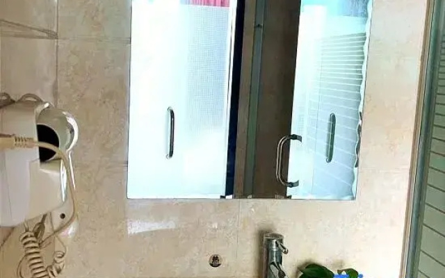 Shunxin Hotel