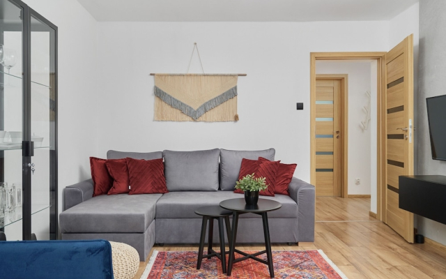 Wroclaw Old Town Nozownicza by Renters