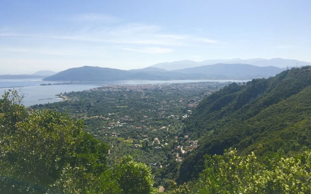 Mira Resort