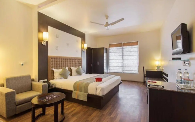 OYO 705 Hotel S-57