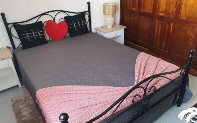 Casa Bento-By Portugalferias