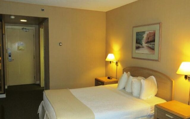 Riverside Resort & Conference Centre