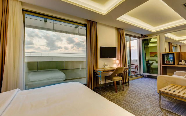 Plus Hotel Bostanci Atasehir