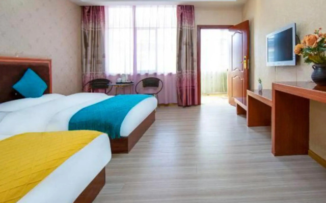 Lihai Business Hotel