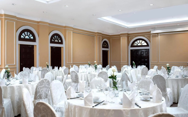 Avani Hai Phong Harbour View Hotel