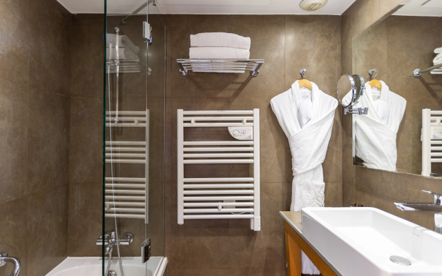Luxotel Cannes