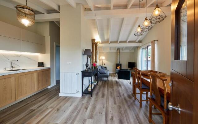 Urain Suites Apartments At Flysch-Coast