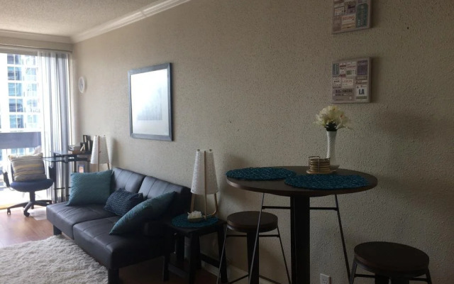 Lodgeur at Houston House