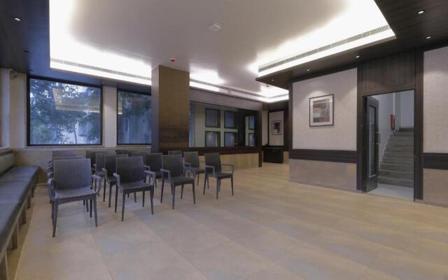 Hotel Ariana Residency