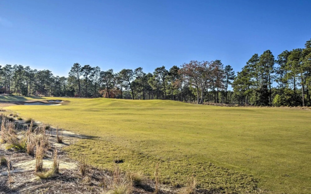Modern Townhome w/ Deck & Golf Course Views!