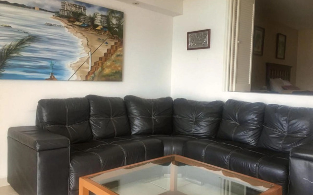 Torre Condomar by VRHost