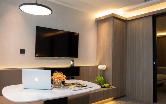 Nathan Hotel