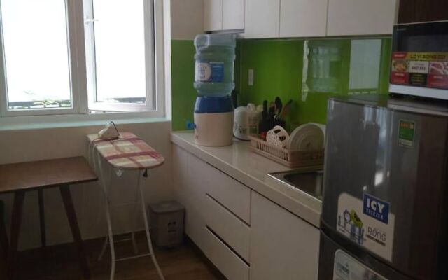 Spring Light Apartment