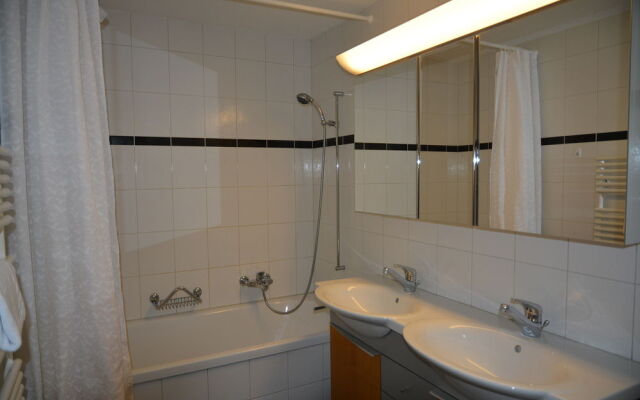 Apartment Alpin EG - Griwarent AG