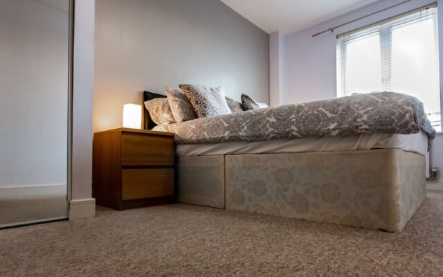 Royale Blenheim Apartment